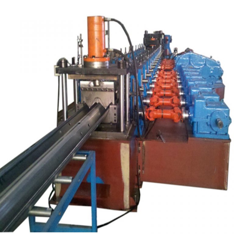 Highway Guardrail Road Barrier Roll Forming Machine