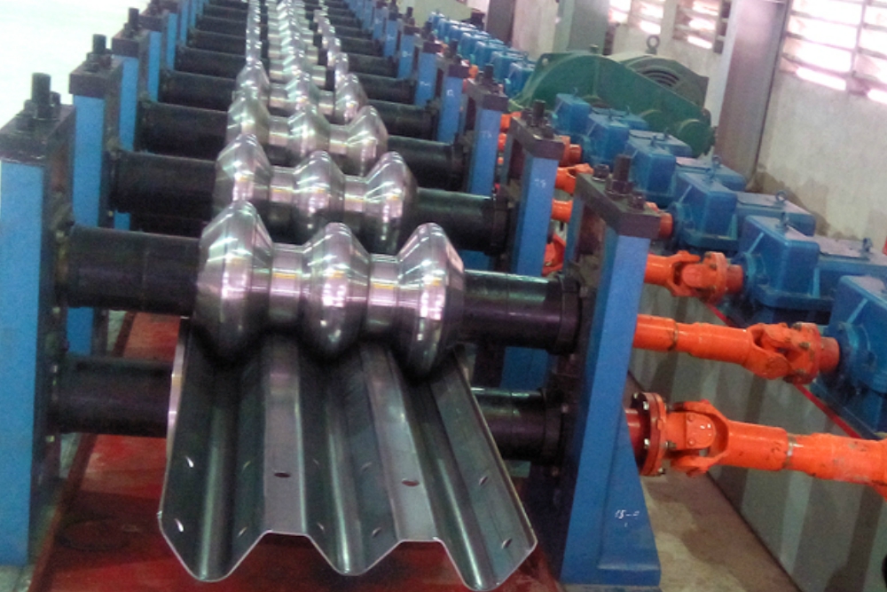 Road Barrier Production Line Roll Forming Line
